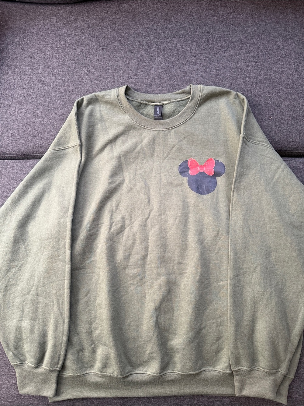 Gildan Minnie Mouse Distressed Graphic Crewneck Sweatshirt Army Green XL